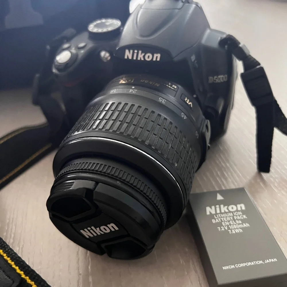 D5000
